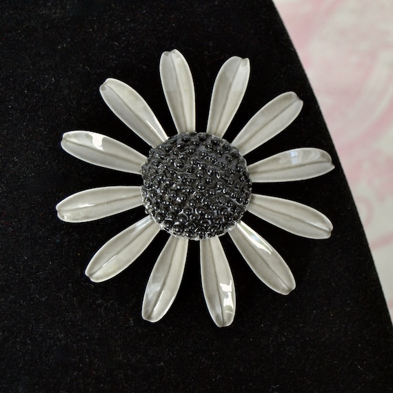 Vintage Enamel Flower Brooch with Gray Petals and… - image 1