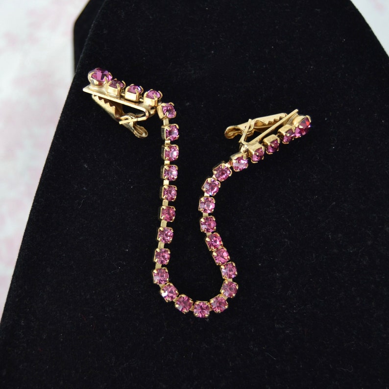 Vintage Sweater Clip Made of Gold Tone Metal with Pink Rhinestones image 1