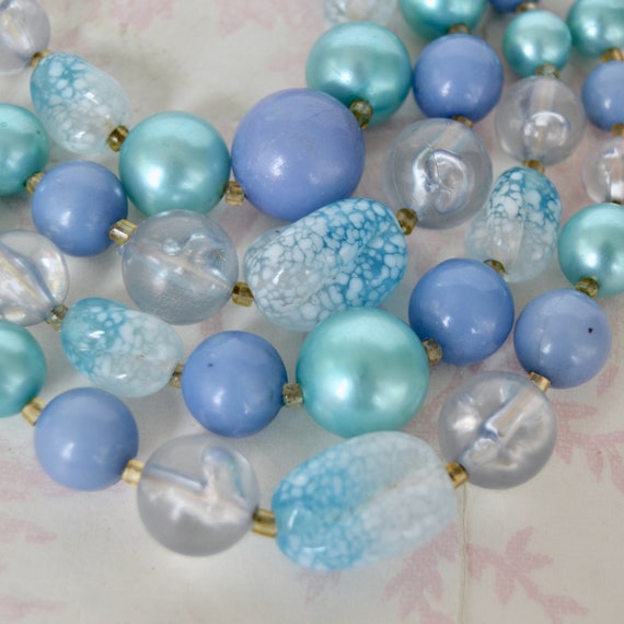 Vintage Necklace with Four Strands of Plastic Bea… - image 8