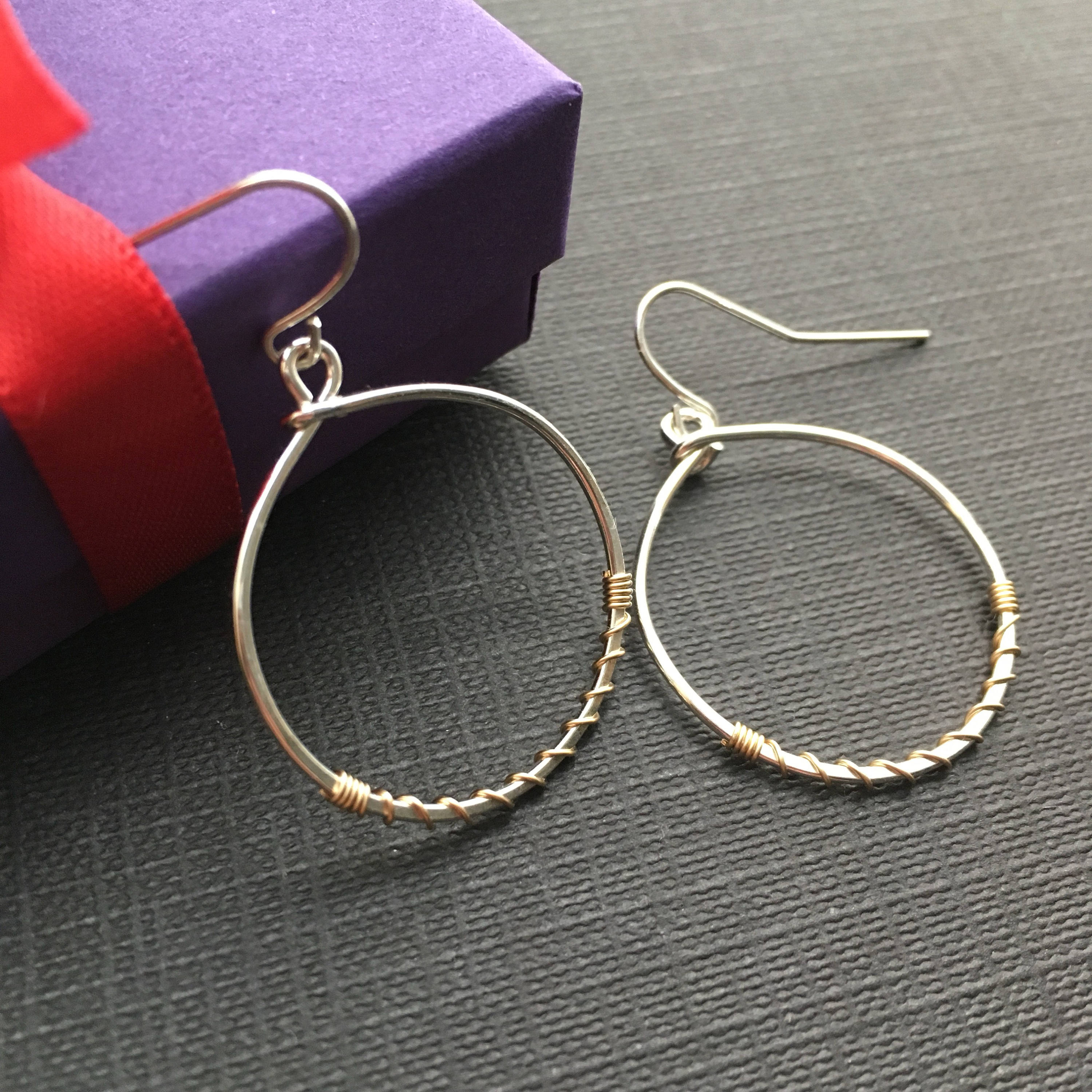 silver hoop earrings set of 2