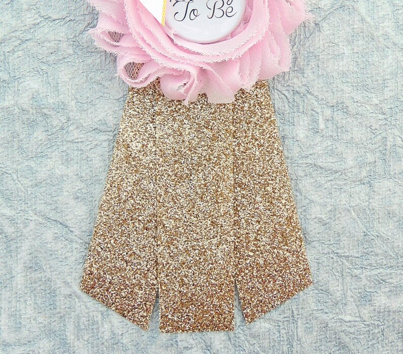 Light pink gold pin Mommy-To-Be Pin Pink And Gold Corsage Gold Mommy To Be Corsage Pink And Gold Mommy-To-Be Gold Baby Shower Pin