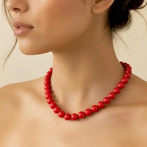 100 % naturligt halsband med röd korallpärlor, 8 mm italienskt halsband med släta runda pärlor, eleganta, helande minimalistiska smycken, julklapp