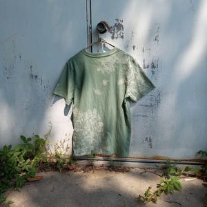 forest frost bleach art tee