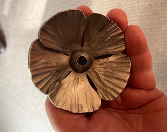 Handgesmede bloem #6