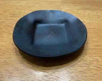 Cuenco de acero de 4” forjado a mano n.° 1