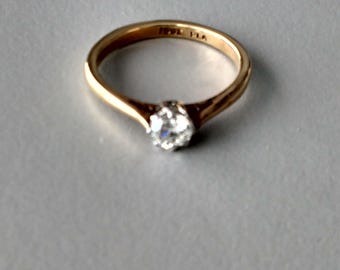 Anillo solitario de diamante certificado para mujer de 0,29 quilates con sello "18ct PLA".