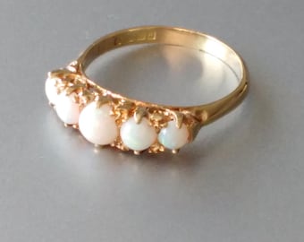 Anillo vintage de ópalo para mujer en oro de 18 quilates
