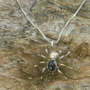 18&quot; Sterling Silver Box Chain and Black Onyx Spider Pendant