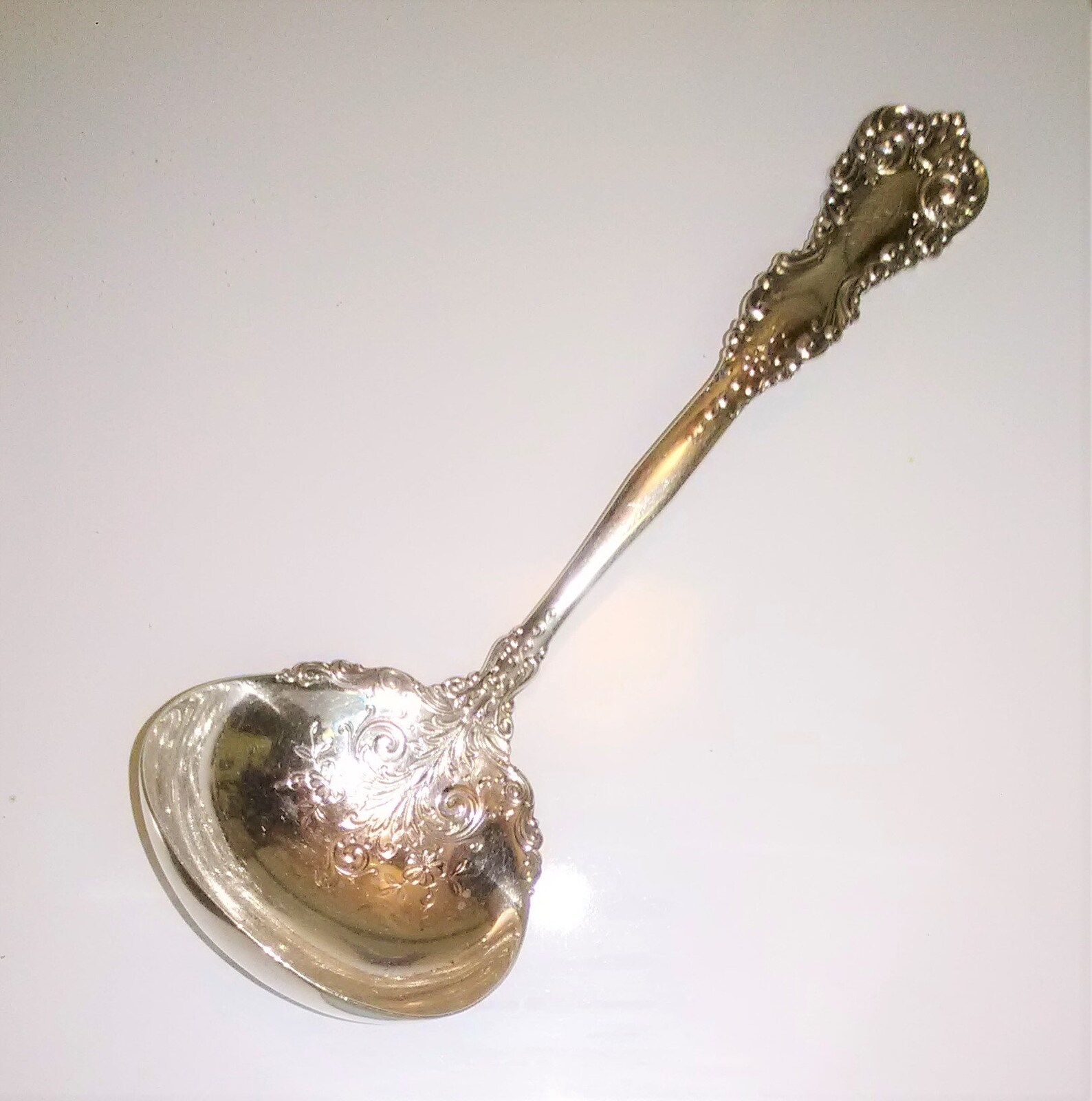 International Sterling Silver Gravy Ladle in Revere Pattern With Oval