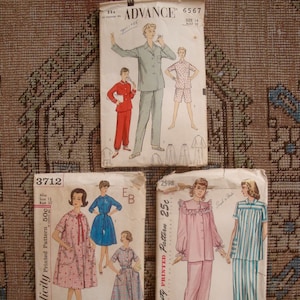 1940s 1950s Vintage Pajamas Robe Sewing Patterns Bust 32"