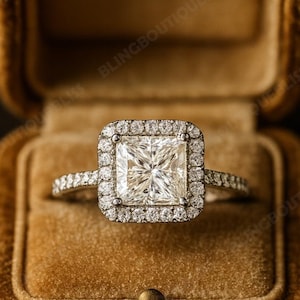 Princess Cut Moissanite Ring, Solitaire Princess Engagement Ring, Moissanite Wedding Ring, Square Moissanite Engagement Ring for Women Wife