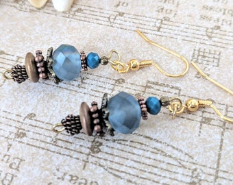 Cadeau du 7e anniversaire pour les femmes, boucles d’oreilles bleu poussiéreux pendantes, hypoallergéniques, boucles d’oreilles dormeuses en or, quelque chose de bleu pour la mariée de maman, clip