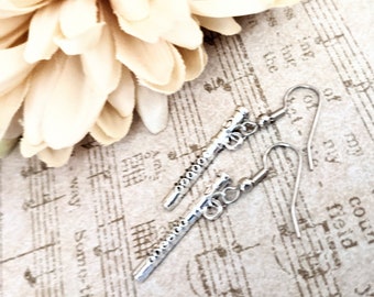 Sterling Silver Flute Earrings Dangle, Flutist Gift for Sister, Woodwind Instrumentalist Gift for Her, Marching Band Director Gift for Women