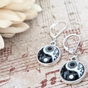 Sterling Silver Yin Yang Earrings, Sunflower Earrings Black and White, Daisy Jewelry Sustainable Earrings, Botanical Earrings Plant Mom Gift image 8