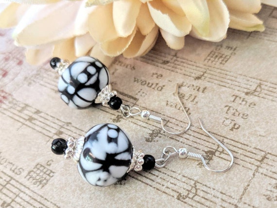 Sterling Silver Black Earrings Dangle, Lampwork Jewelry Handmade, Nickel Free Earrings for Sensitive Ears, trendy christmas gifts for women