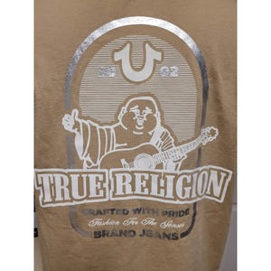 True Religion Mens Tan Graphic Buddha Guitar T Shirt Casual Brand Jeans Size L image 2