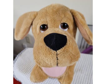 Russ Berrie Axel Hund Plüsch Stofftier Tan Welpe Barks in Song Vintage