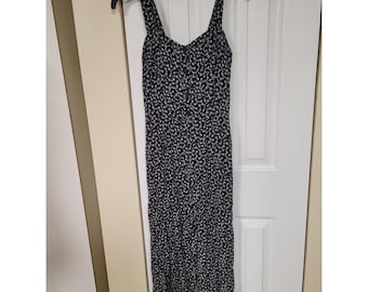 Loft BOHEMIAN Hippie Black Floral Wide Leg Cropped Jumpsuit Smocked Back Size SP