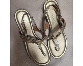 Coach Caterine Womens Metallic Gold Glam Leather Thong Slingback Sandals 7.5 B