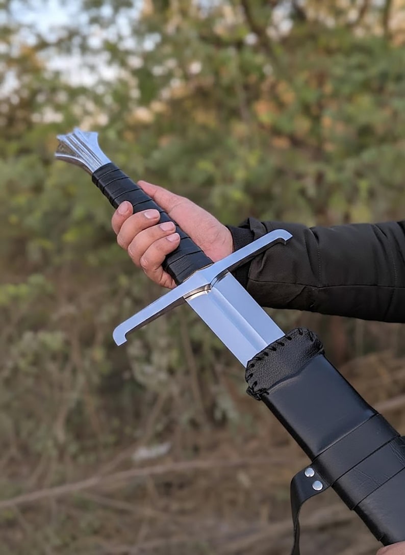 Medieval Sword Carbon Steel Long Sword with Custom Scabbard - Ideal Gift for Father's Day, Groomsmen, or Him Black