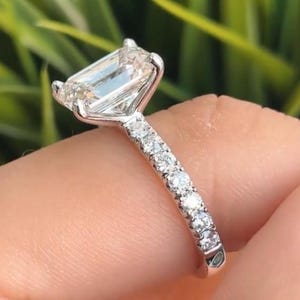 3CT Emerald Cut Moissanite Engagement Ring 14k Solid White Gold Anniversary Ring Bridal Promise Ring Proposal Anniversary Gifts For Her Ring