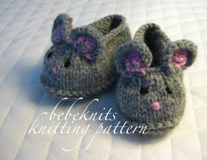 Bebeknits Little Mice Baby Slippers Knitting Pattern image 1