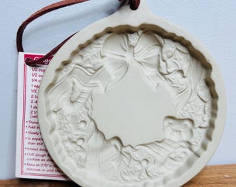 NWT Vintage 1998 Stoneware New Debco Co Cookie Chocolate Ornament Wreath Mold