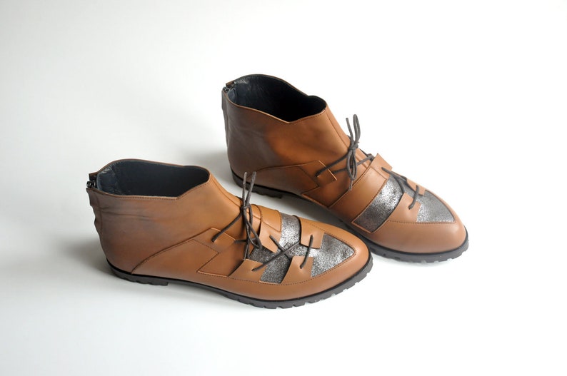 Maestory Collection Ginger Brown SHARKIE FREE SHIPPING Handmade Leather Women Boot