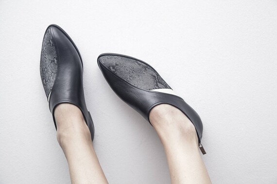 PEYTON - noir/blanc - livraison gratuite - fait main en cuir femme Collection chaussures été 2018 | La Mode De
PEYTON - noir/blanc - livraison gratuite - fait main main main en cuir femme Collection chaussures été 2018 | La Mode De
b1c8e4