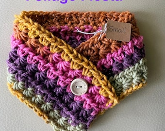 Crochet Pet Scarf Bandana; Dog Collar: Sparkle Yarn, Decorative Button