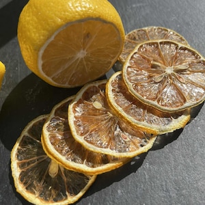 Dried Lemon Slices | Natural Dehydrated Citrus for Tea, Cocktails, Crafts & Décor | Organic Lemon Wheels – No Additives.