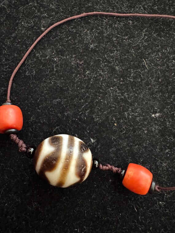 Wave Dzi Bead with Automatic Corals - image 2