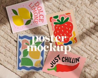 Puede incluir: Cuatro láminas artísticas coloridas con ilustraciones de frutas y texto. Una lámina presenta limones y las palabras "Dolce Limone". Otra tiene un diseño de fresa. Una tercera lámina muestra cítricos, y la última un chile con "Just Chillin'".