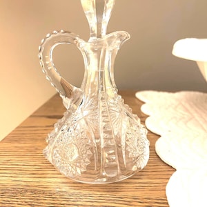Vintage Starburst Pressed Glass Cruet with Stopper – Hexagon Oil Vinegar Bottle – EAPG Style Kitchen Decor