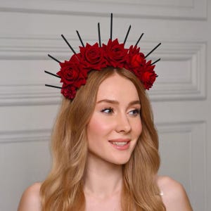 Sunburst halo crown, Red rose halo crown, Flower halo crown,Festival crown,Halo headband,Costume halo,Red flower headband,Red rose headpiece