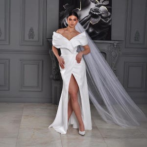 Floor length veil, Long tulle veil, Boho wedding veil, Ivory wedding veil, Bridal veil, Beach wedding veil,Cathedral veil,White wedding veil