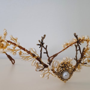 Elfenwald-Tiara mit Kristallen, Mondkristallkrone, goldene Tiara