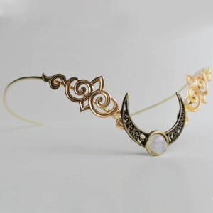 Elven Crescent Moon Gold Tiara with Moonstone  , Reversible Adjustable Gothic Bridal Crown, Sailor Moon Inspired Fantasy Wedding Tiara