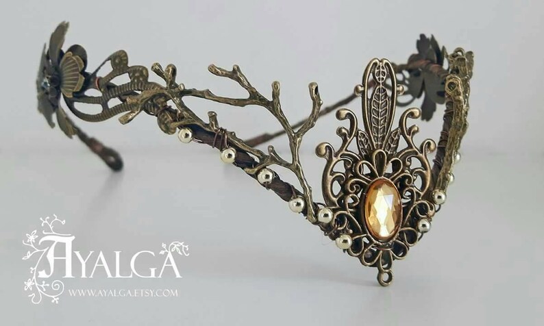 Handmade Woodland Elf Tiara: Bridal Fairy Crown Headpiece image 3