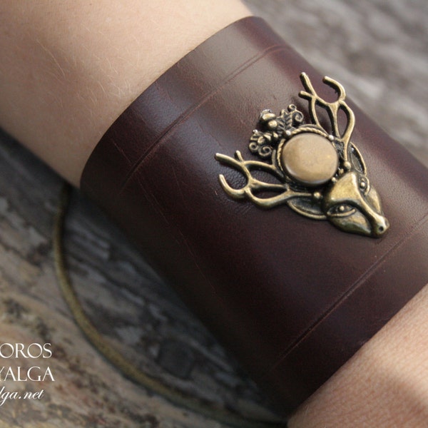 Leather bracelet - brown and black - Deer bracelet