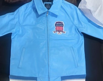 Avirex Blaue Leder Bomberjacke mit Retro Varsity USA Aufnäher