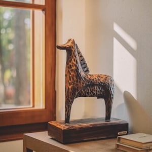 Rustic Horse Ornament: Abstract Animal Statue for Interior Decoration, Animal Sculpture