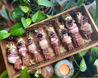 Dragon’s Blood Sage Smudge Bundle for Luck with Sunstone & Hydrangea • Sacral Chakra Healing Ritual Wand • Ethically Sourced Smudge Stick