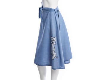 Baby blue circle skirt w/tie waist -- vintage A-line skirt with cat motif -- vintage poodle skirt -- 50s style skirt -- size small / medium