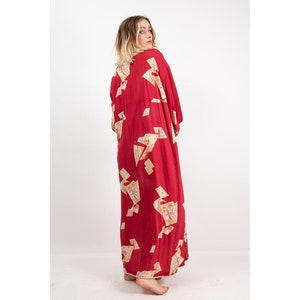 Vintage Japanese mid century print silk kimono / 1950s deep red crepe robe image 6