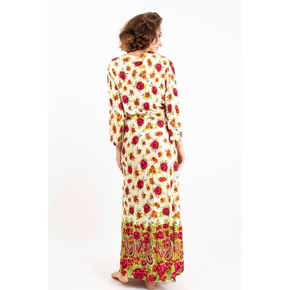 1940s Rayon jersey wrap robe / Vintage floral pai… - image 8