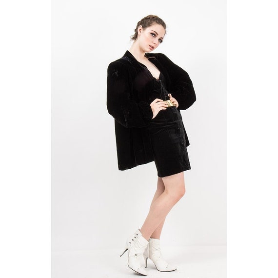 1940s velvet coat / Vintage black rayon velvet clu