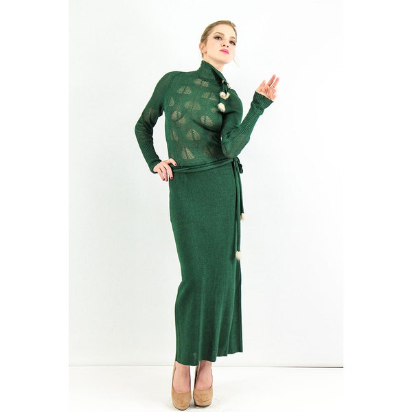 1930s knit maxi dress / Vintage forest green knit  / XS