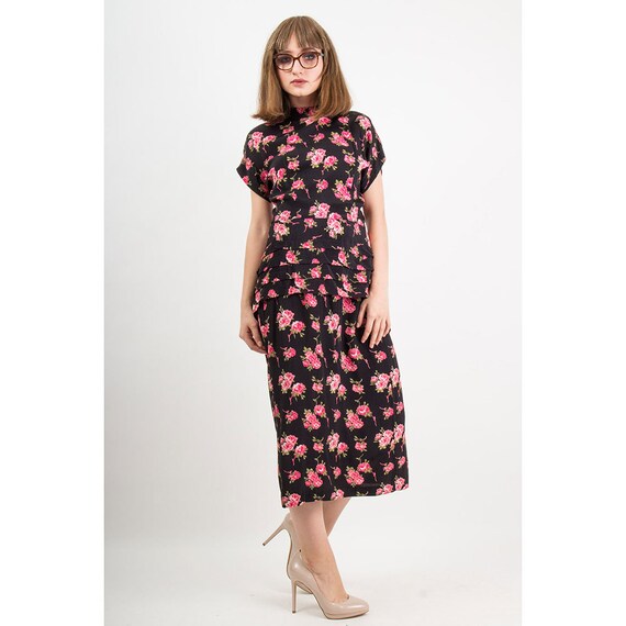 Vintage dark floral dress / Rose print / 1980s do… - image 3