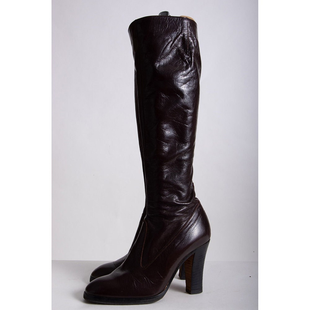 LOUIS VUITTON Military Black Leather Knee- High Heel Boots Size 38